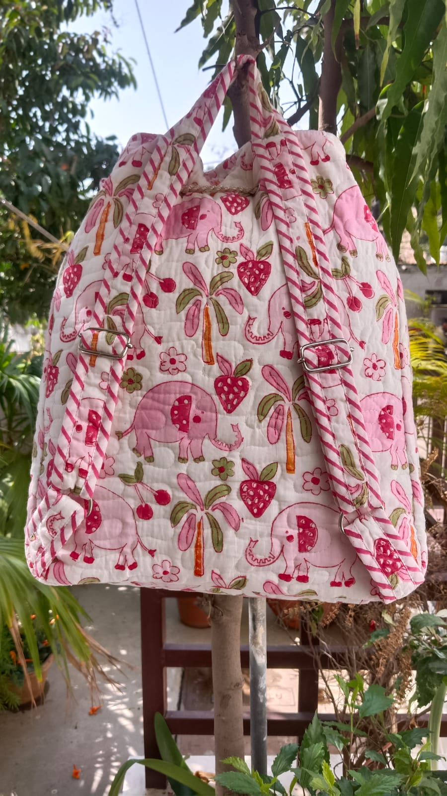 Giraffe Kids Drawstring Backpack- White