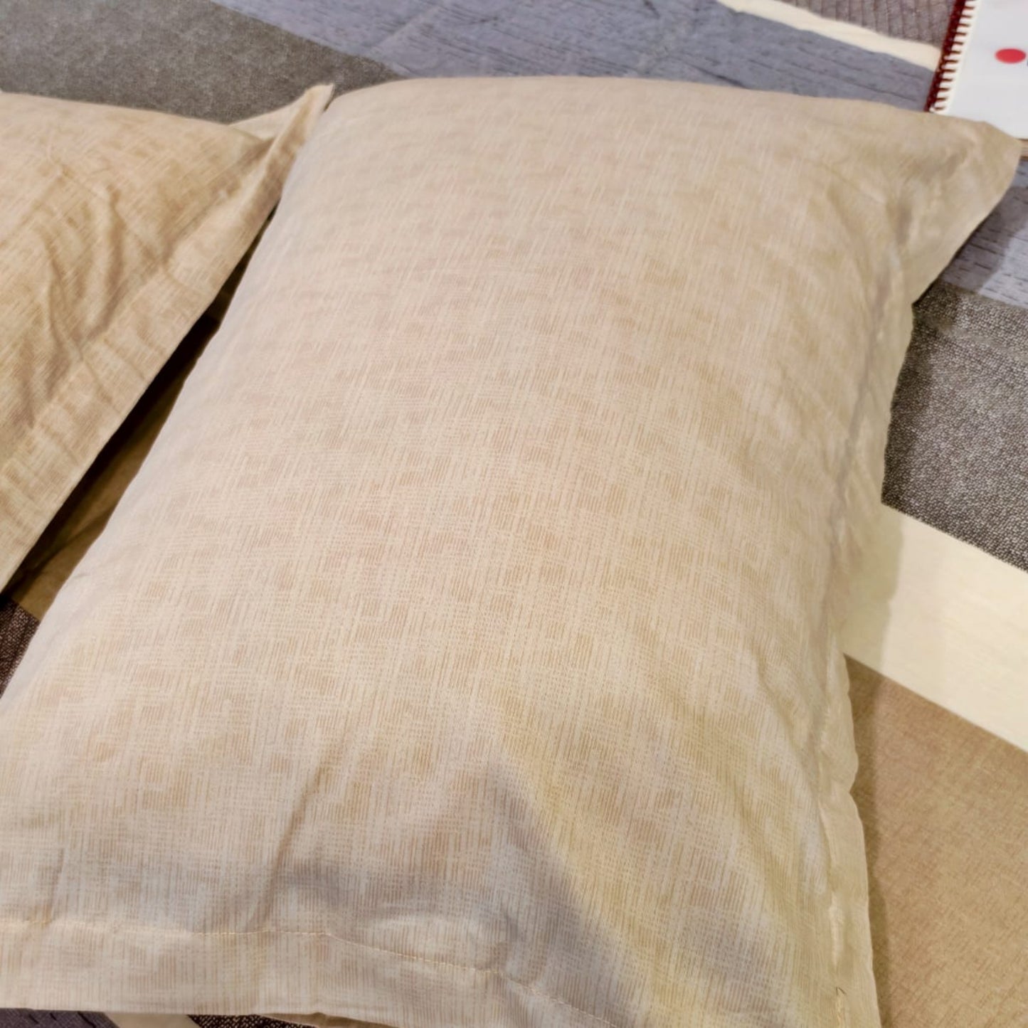 Geometric King Pure Cotton Bedsheet — Brown