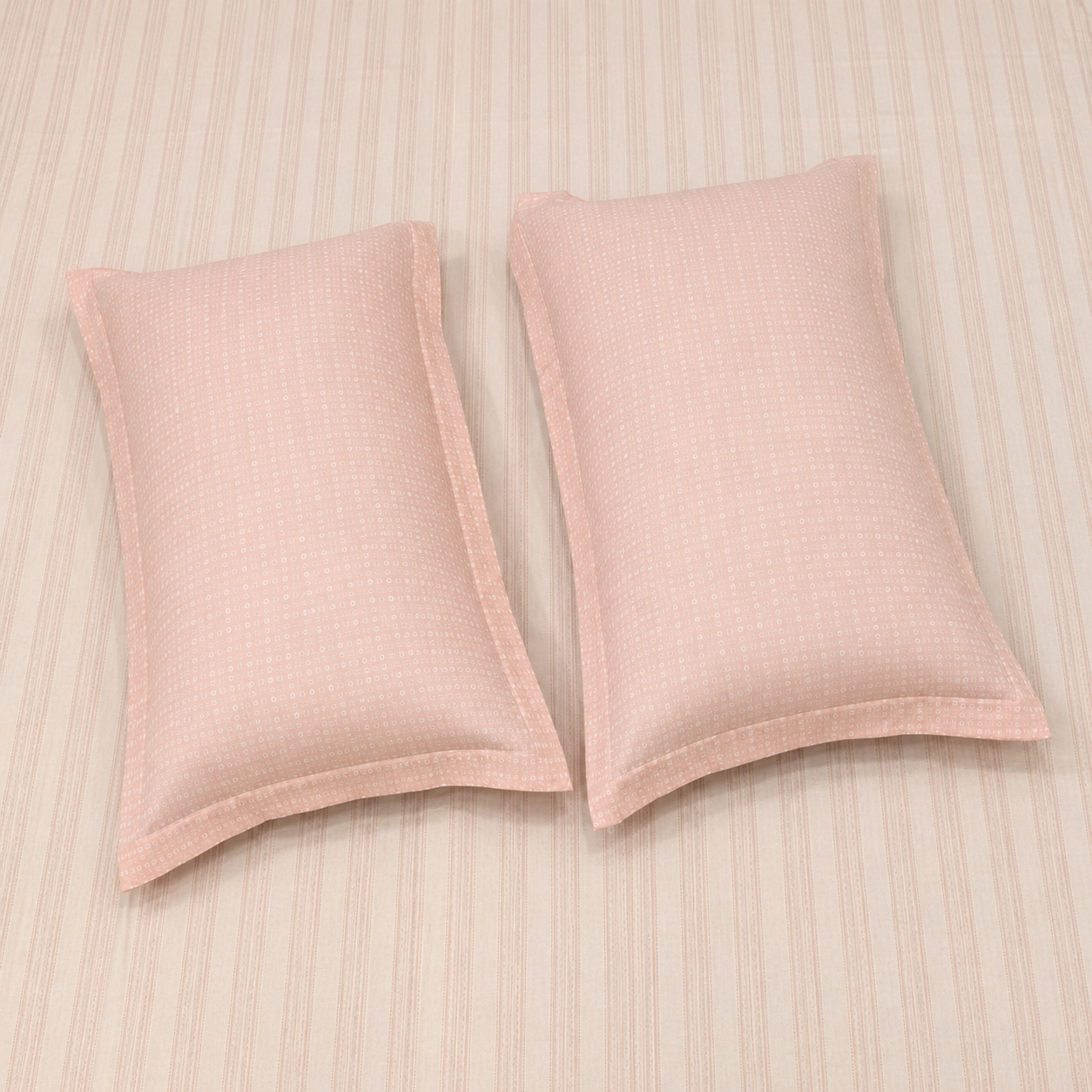 Geometric Queen Pure Cotton Bedsheet — Pink Stripes