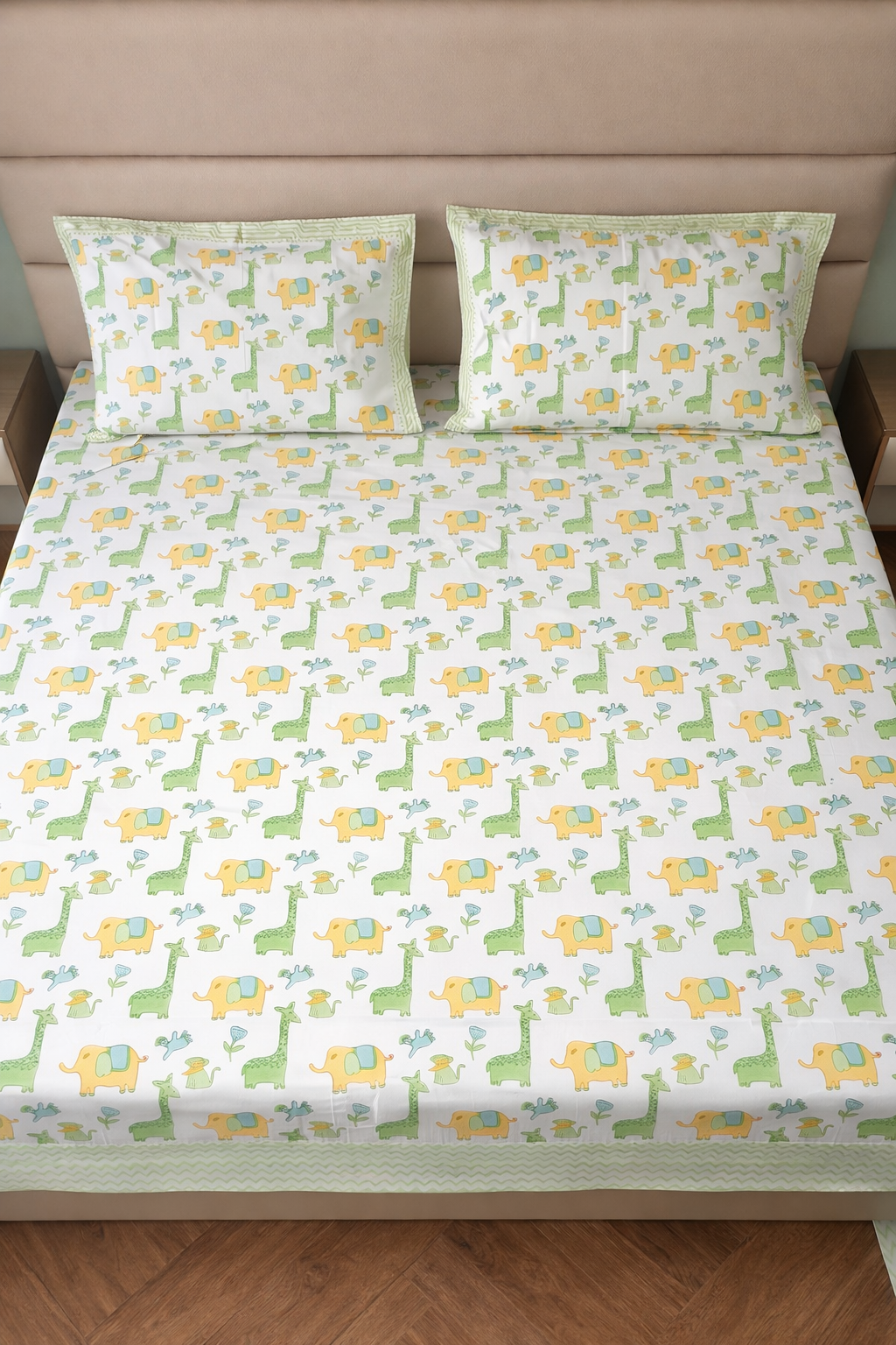 Safari Animal Kids King Pure Cotton Bedsheet- Multicolour