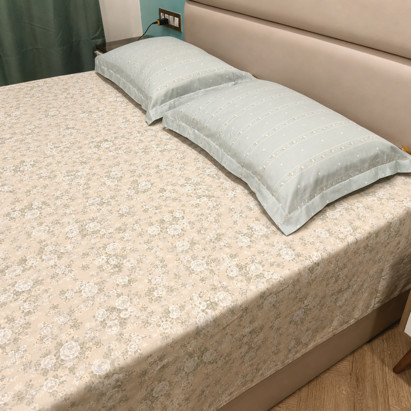 Floral Queen Pure Cotton Bedsheet —  Beige