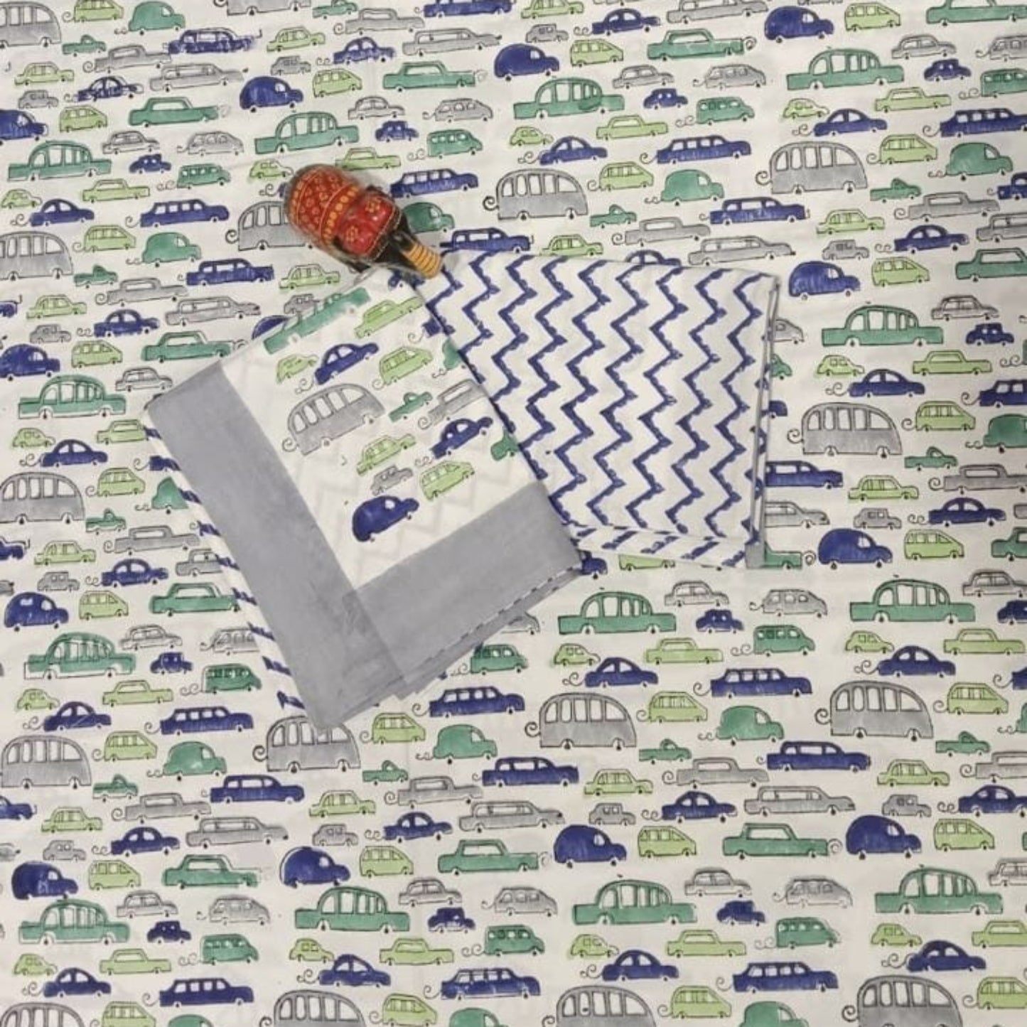 Mini Car King Pure Cotton Bedsheet- Multicolour