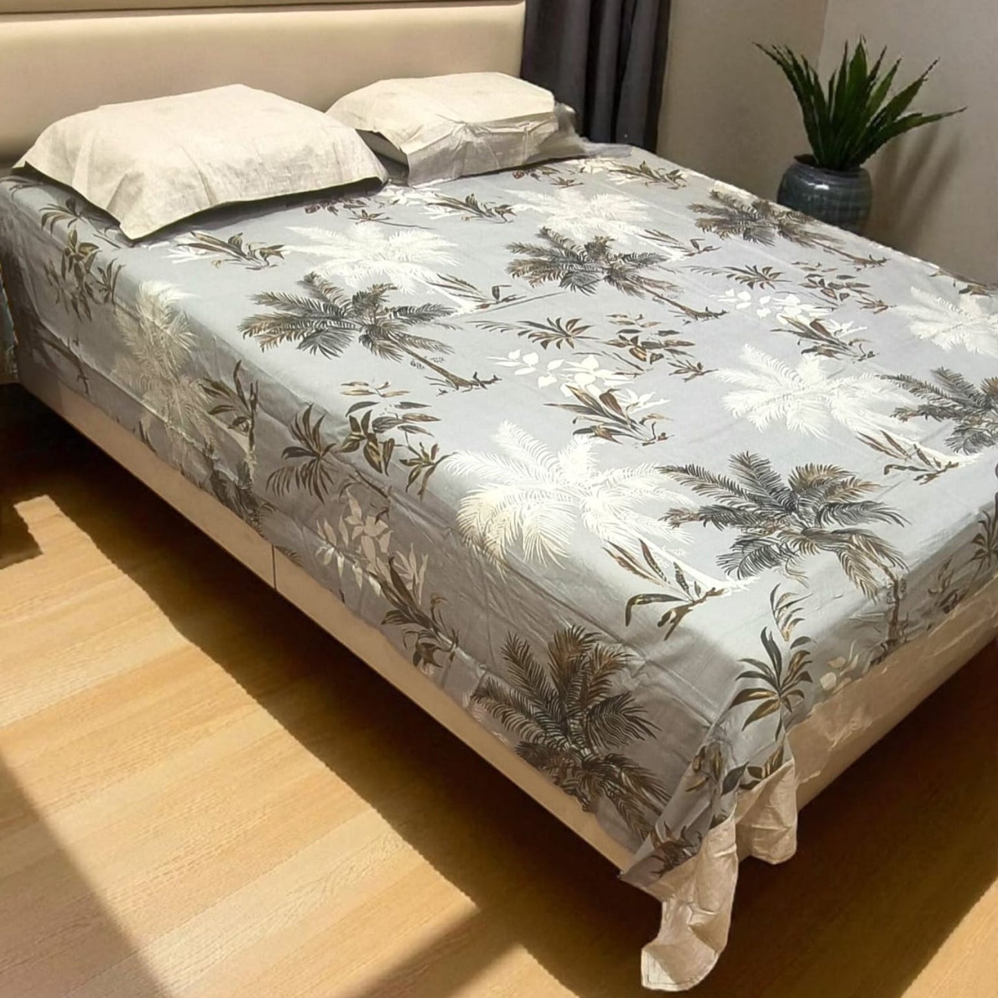 Floral King Pure Cotton Bedsheet — Grey