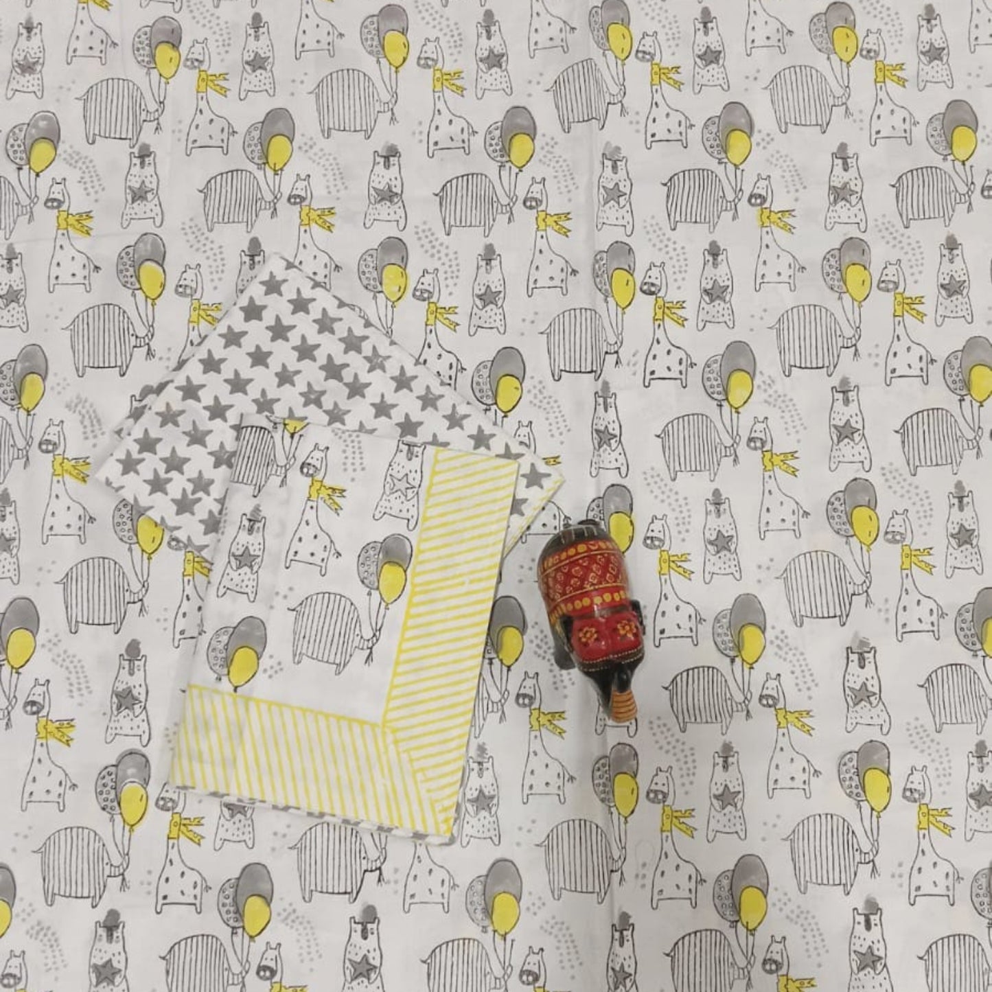 Playful Animal Kids King Pure Cotton Bedsheet-Grey