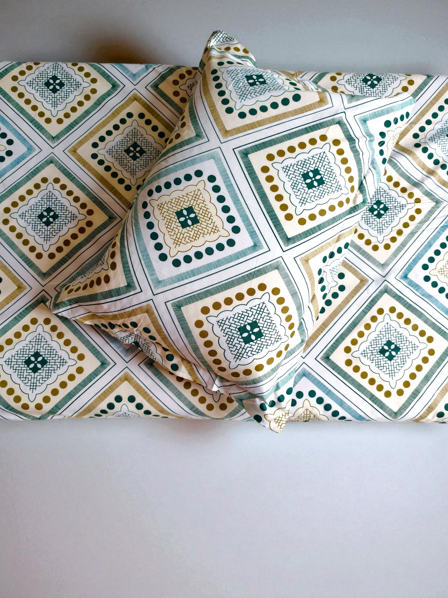 Geometric Single Glaze  Cotton Bedsheet — Green