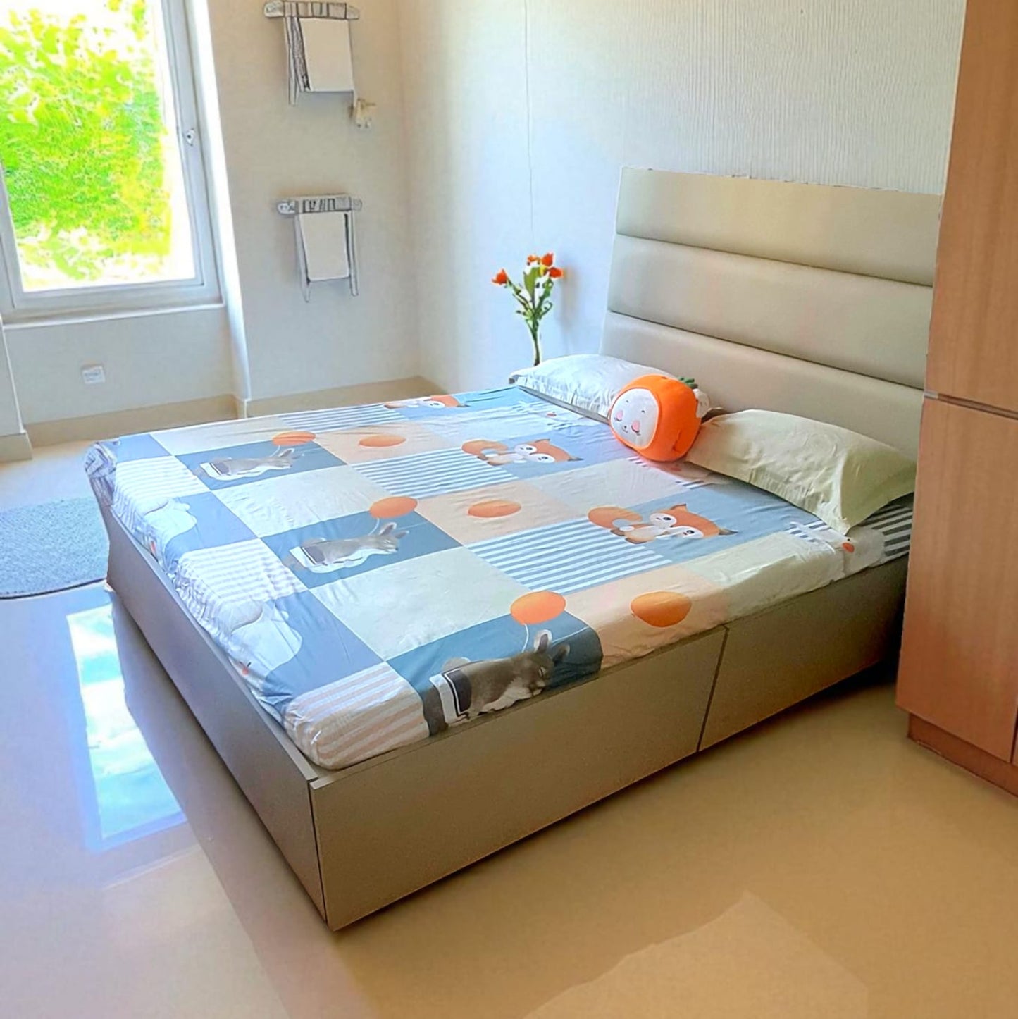 Tropical Animal Kids King Pure Cotton Bedsheet- Multicolour