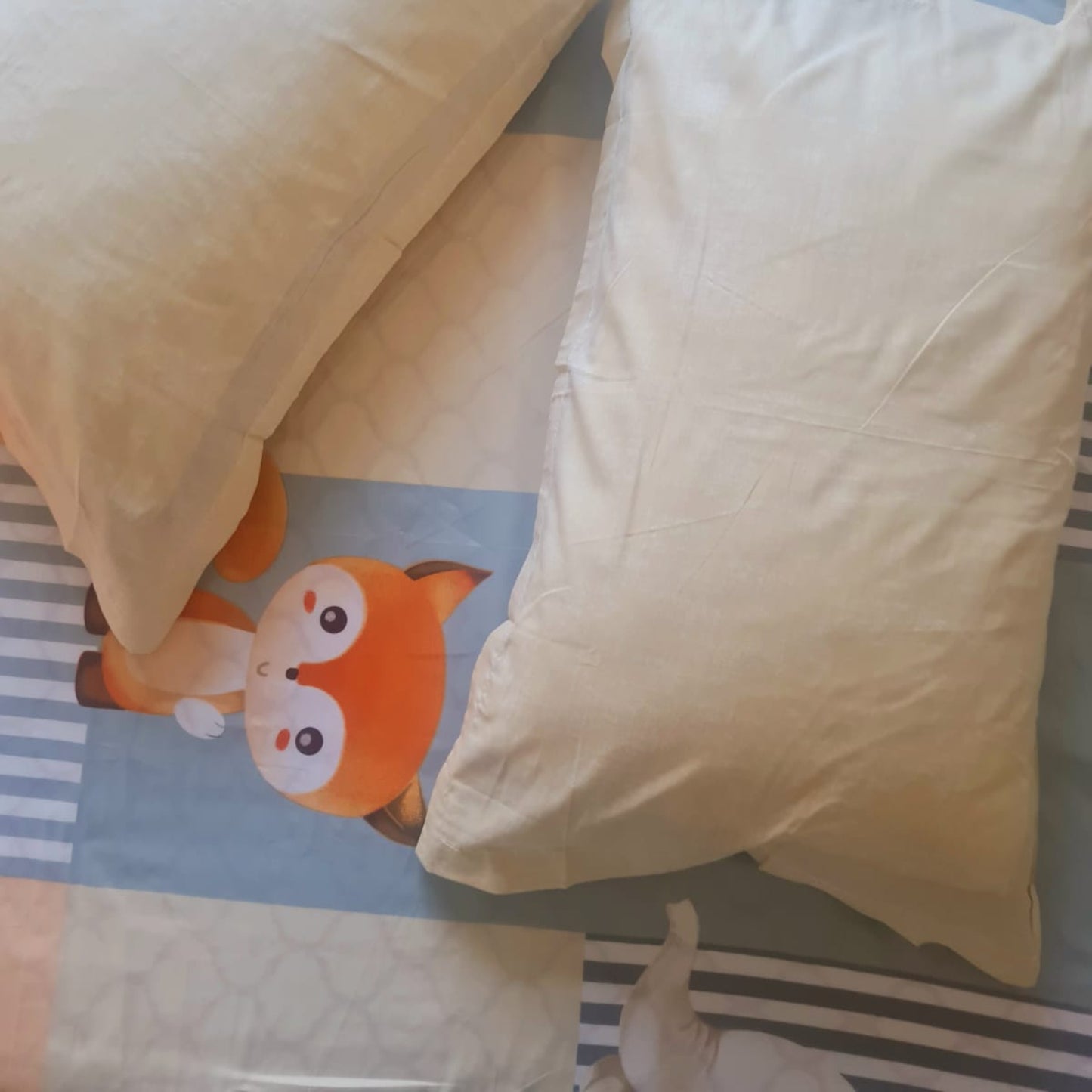 Tropical Animal Kids King Pure Cotton Bedsheet- Multicolour