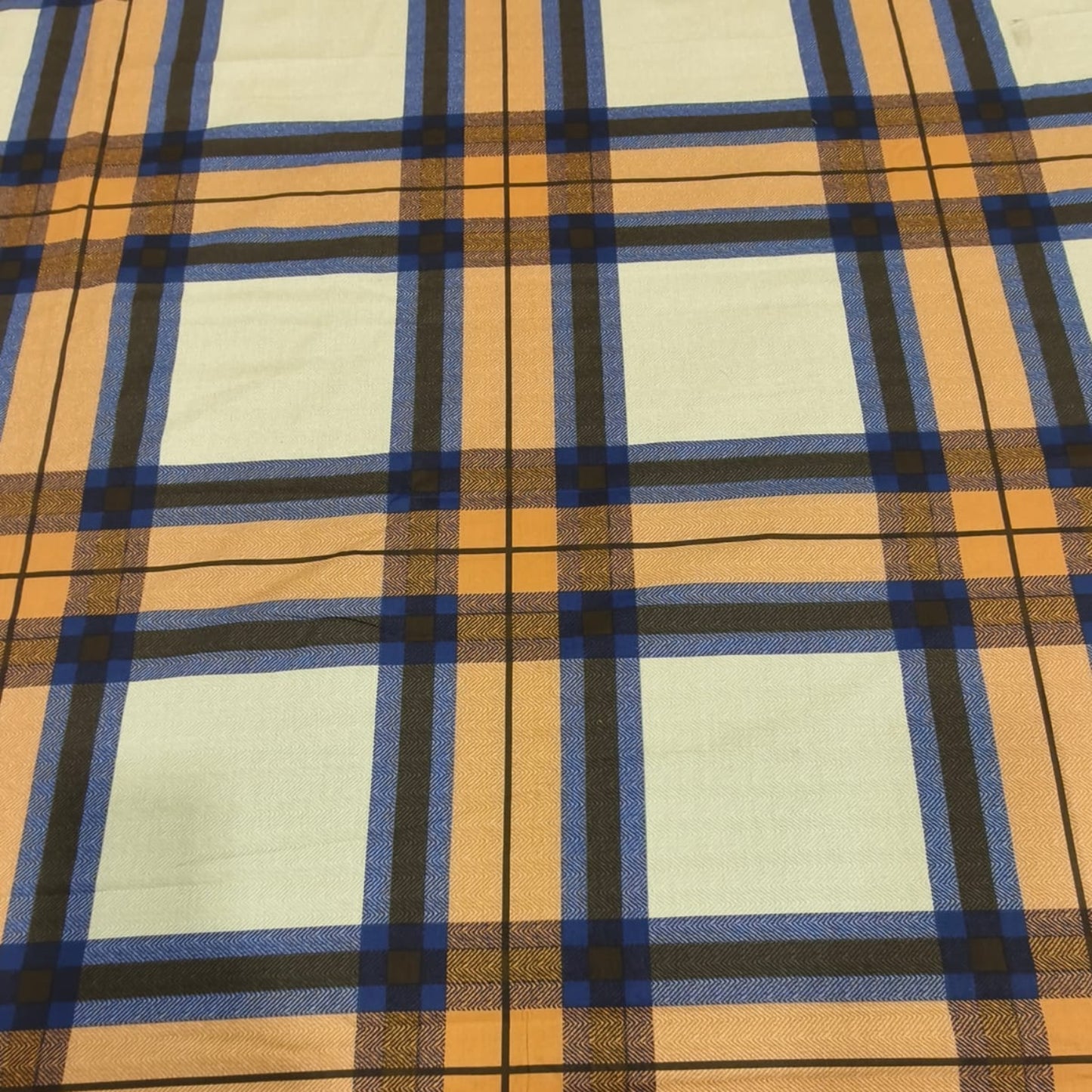 Geometric Queen Pure Cotton Bedsheet — Multicolour Checks