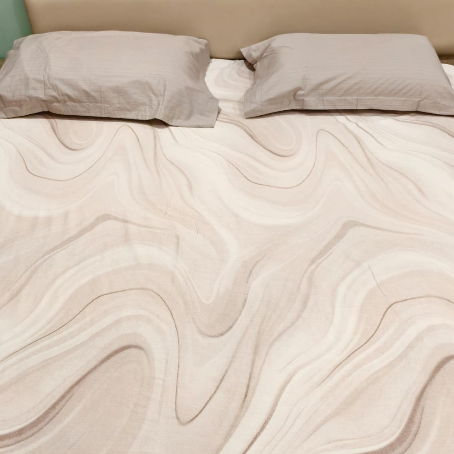 Geometric King Pure Cotton Bedsheet — Beige