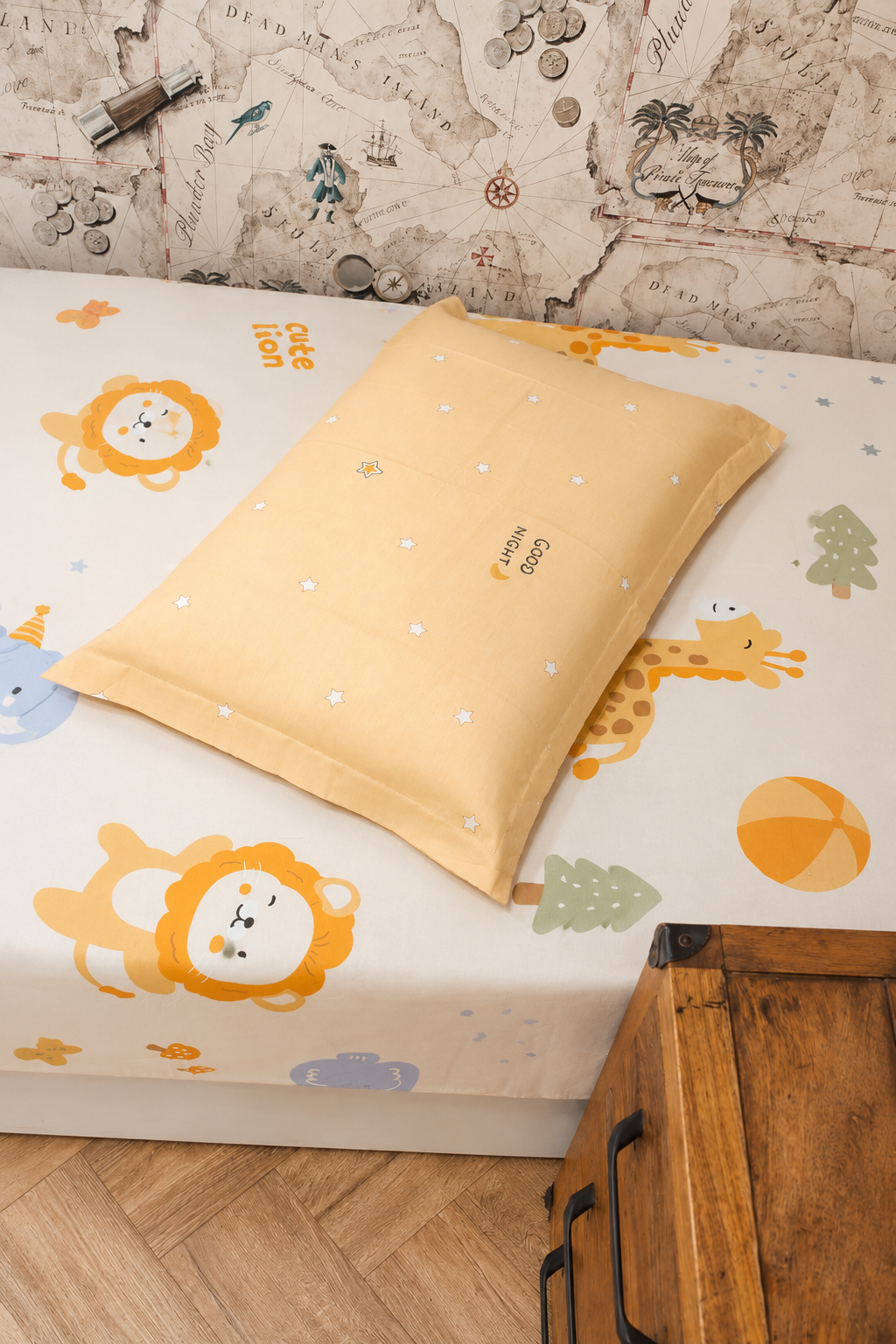 Jungle Love Kids King Pure Cotton Bedsheet-White