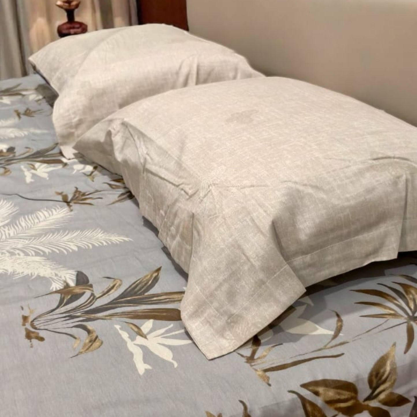 Floral King Pure Cotton Bedsheet — Grey