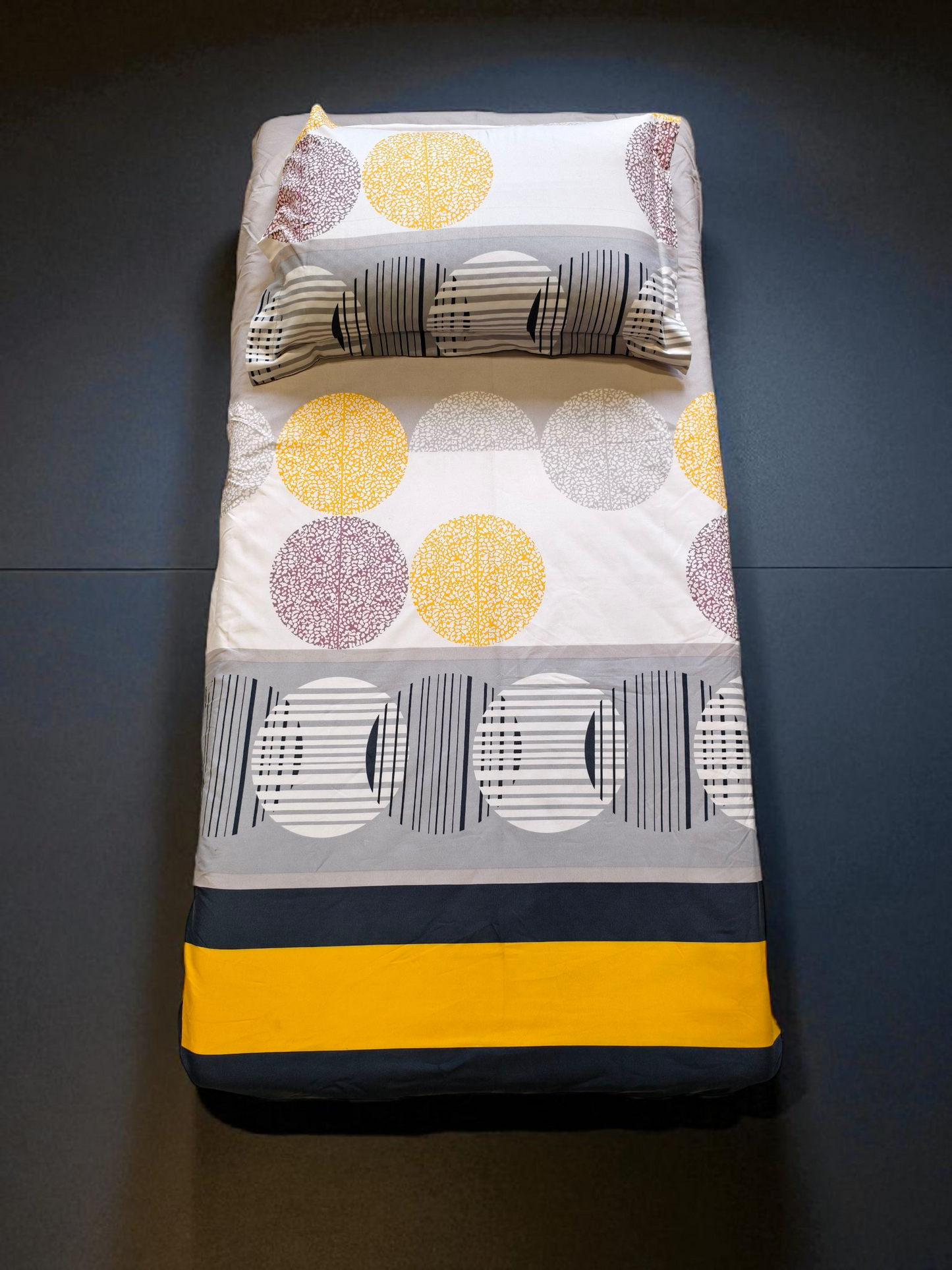 Geometric Single Glaze  Cotton Bedsheet — White