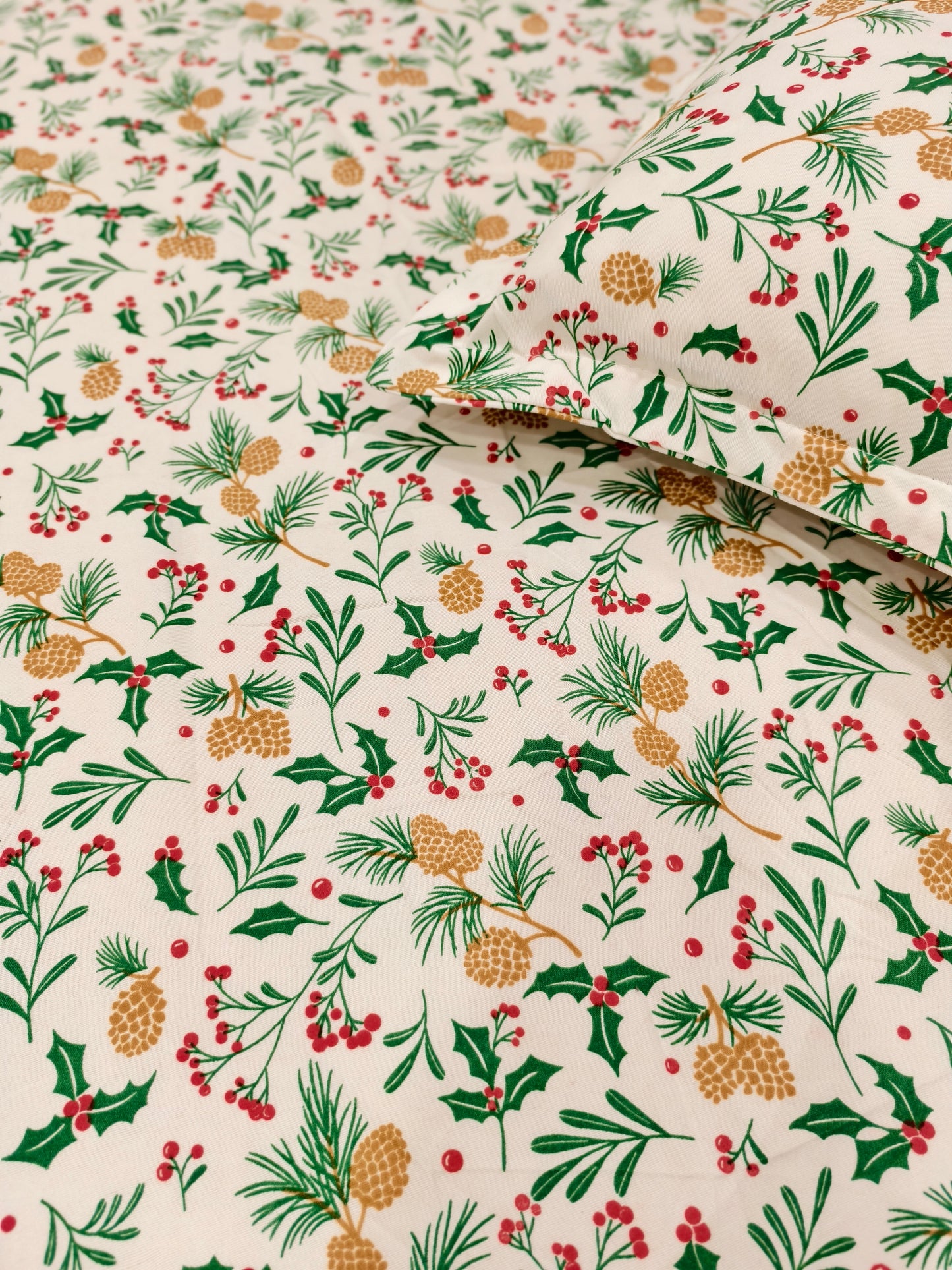 Floral Queen Glaze  Cotton Bedsheet — Green Cherries