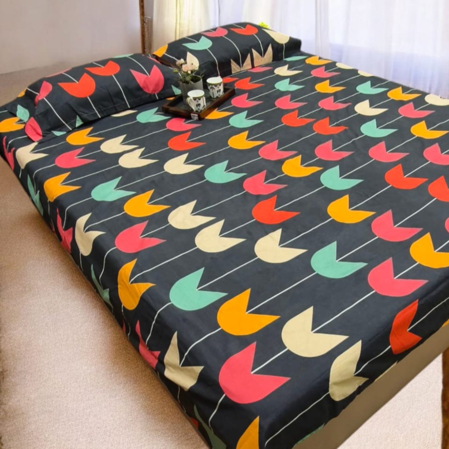 Floral Queen Glaze  Cotton Bedsheet — Black