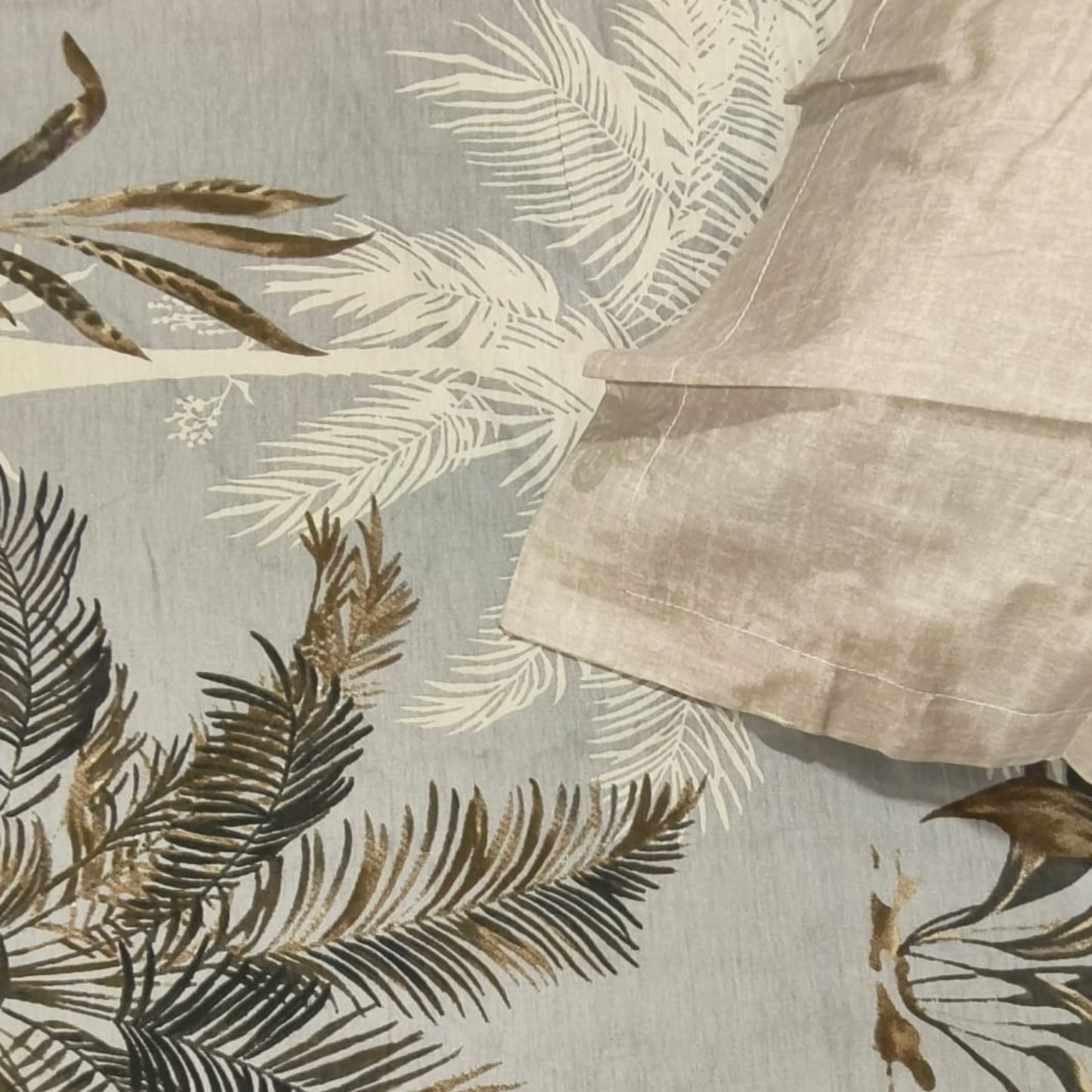 Floral King Pure Cotton Bedsheet — Grey